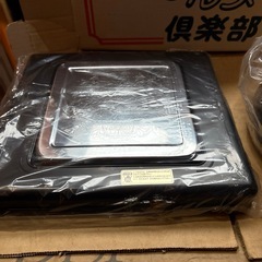 両手鍋&電気保温トレーの画像