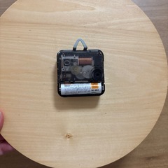 シンプル　木製　掛け時計の画像