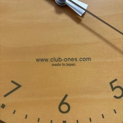 シンプル　木製　掛け時計の画像