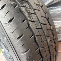 ハイエース　タイヤホイール　ダンロップ　SP175N 195/80R15の画像