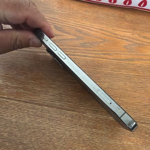 iPhone12 Pro バッテリー正規品交換済み