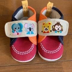 【対面受取不要】くつ13㎝(1足150円)の画像