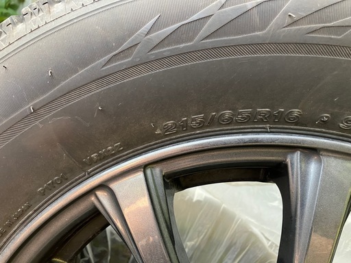 ブリヂストン・スタッドレタイヤ