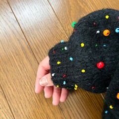 古着屋さん購入・ビーズのカーディガンの画像