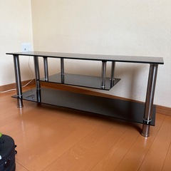 ガラス製 テレビ台 ブラック&メッキ　カラーの画像