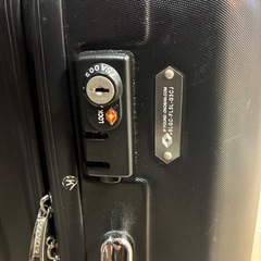 SUNCO スーツケースの画像