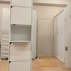 二段式の引き出し棚の画像