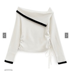 新品タグ付　GRLスカート&トップス4点セット(現行モデル)の画像