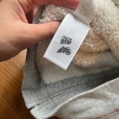 GAPパーカーの画像