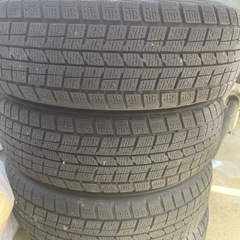 DUNLOP　165\70\R14 スタッドレスタイヤの画像