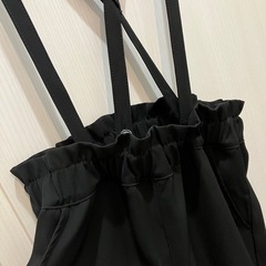 サロペットの画像