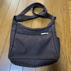 FILAのショルダーバッグの画像
