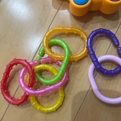 ベビー　音の出るおもちゃ　歯固めの画像