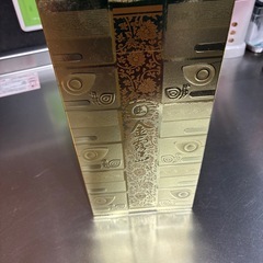 金霧島 箱付(桐箱)900ml30度　桐箱の画像