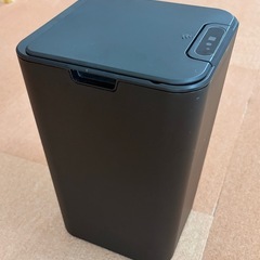 ゴミ箱　センサーで自動で開閉の画像