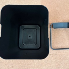 ゴミ箱　センサーで自動で開閉の画像