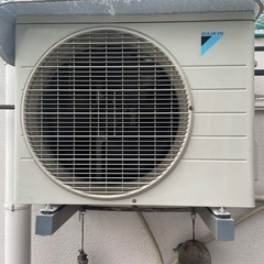 ダイキン工業 ルームエアコン 2019年製  F22WTES-Wの画像