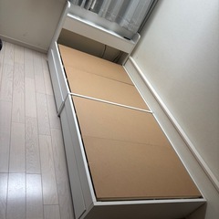 シングルベットフレーム+シングルマットレスつき付きの画像