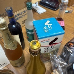 未開封　お酒　大量　ワイン　焼酎　シャンパンなどの画像