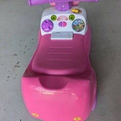 ミニーちゃん車のおもちゃ
　　　の画像