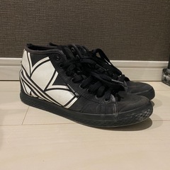 ⭐️adidas⭐️スニーカー 25.0cmの画像