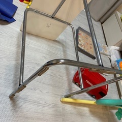 ソファーサイドテーブルの画像