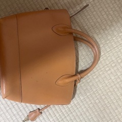 Valentino garavaniバックの画像