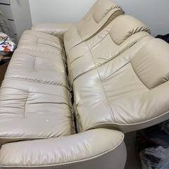 リクライニングソファの画像