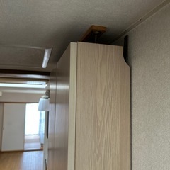 薄型収納棚の画像
