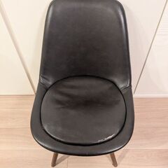 定価26,800円のダイニングチェア 4脚 8000円でお譲りしますの画像