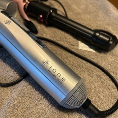 ヘアドライヤー、カーラーの画像