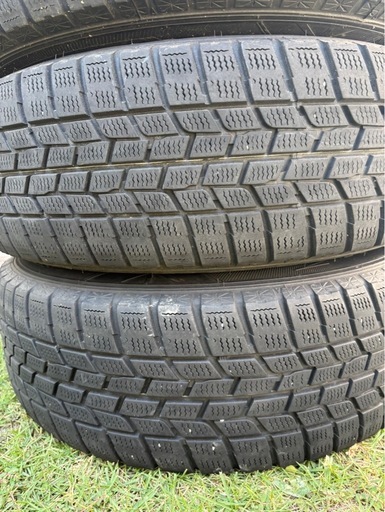 50プリウスに使用！195/65R15スタッドレスタイヤ4本セット 