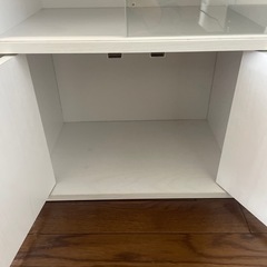 収納棚の画像
