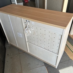 キッチンボード　キャスターつき　カントリーの画像