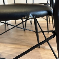 決定済み！LOWYA ダイニングテーブルセット　椅子4脚  の画像