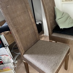 ダイニングテーブルあんど&チェア4脚の画像