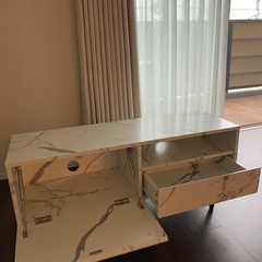 大理石柄　テレビ台の画像