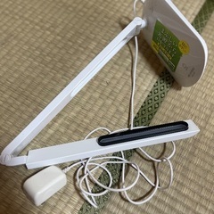 アイリスオーヤマ LEDデスクライトの画像