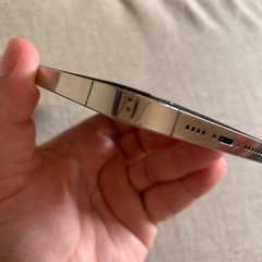 iPhone 12 pro max 124GBの画像