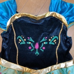 【アナと雪の女王  アナ】ハロウィン用ドレス size140の画像