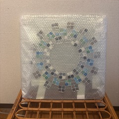 籐テーブルの画像