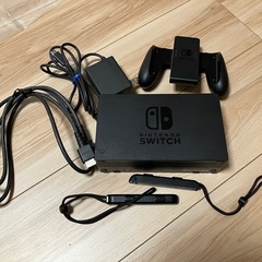 Nintendo Switch 本体(SDカード64GB付き)の画像