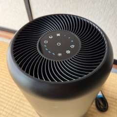 Levoit (レボイト) 空気清浄機 Core 300 ブラック 20畳 小型 静音 お休みモード タイマー付き 省エネの画像