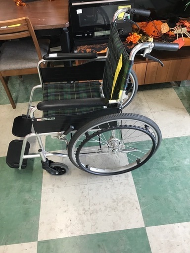 ジャングルジャングル貝塚店　自走式車椅子　車いす　EW-50GN 貝塚市　二色浜　リサイクルショップ