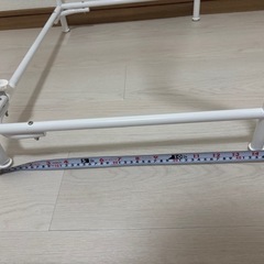 【受付終了】洗濯機収納ラック(幅60〜90㌢)の画像
