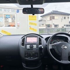日産ラフェスタ ２０Ｓ　2005 スカイライトルーフ付き　　ナビ　ＥＴＣ　ＦＯＧ　バックカメラ　ＣＤ　７人乗り　ルーフレール　サイドブラインドカメラの画像