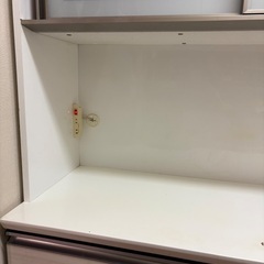 食器棚　白　ニトリ　引き出しキャスター　引き出しストッパー付きの画像