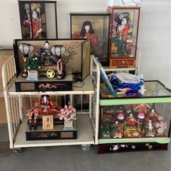 お雛様、羽子板、人形などの画像