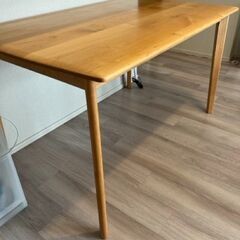 天然木ダイニングテーブル（幅116cm）の画像