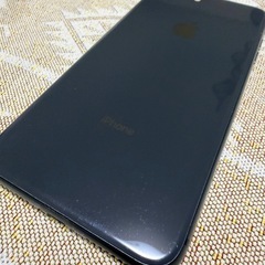 【美品】iPhone8plus 256GB SIMロック解除済の画像